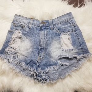 VIBRANT M.I.U. | Distressed Denim Shorts